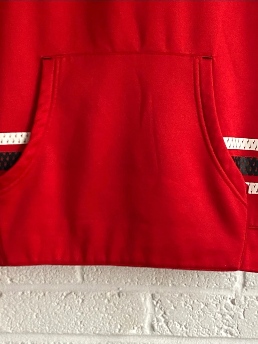 NHL Detroit Red Wings Red Lace-Up Pullover Hoodie Sweatshirt Hockey Youth XL
